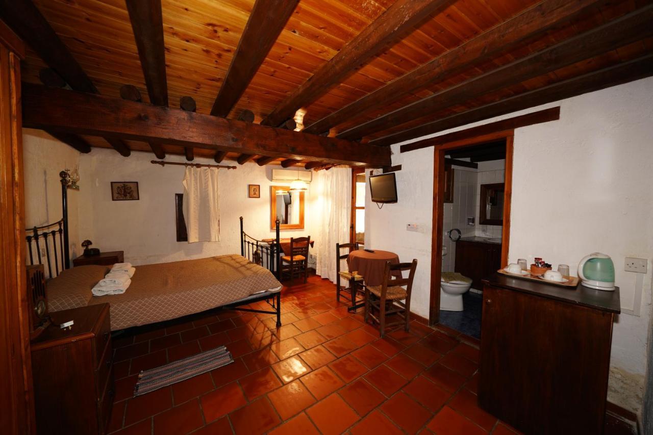 Linos Inn Какопетрия Экстерьер фото
